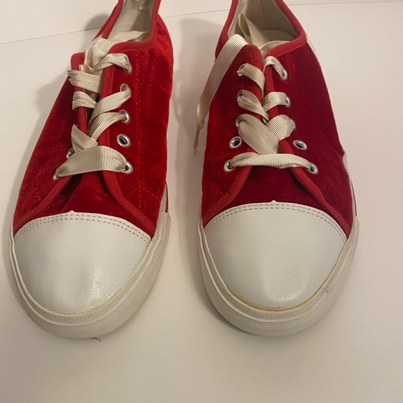 Twiggy London Red Velvet Sneaker size 11w - Picture 3 of 10
